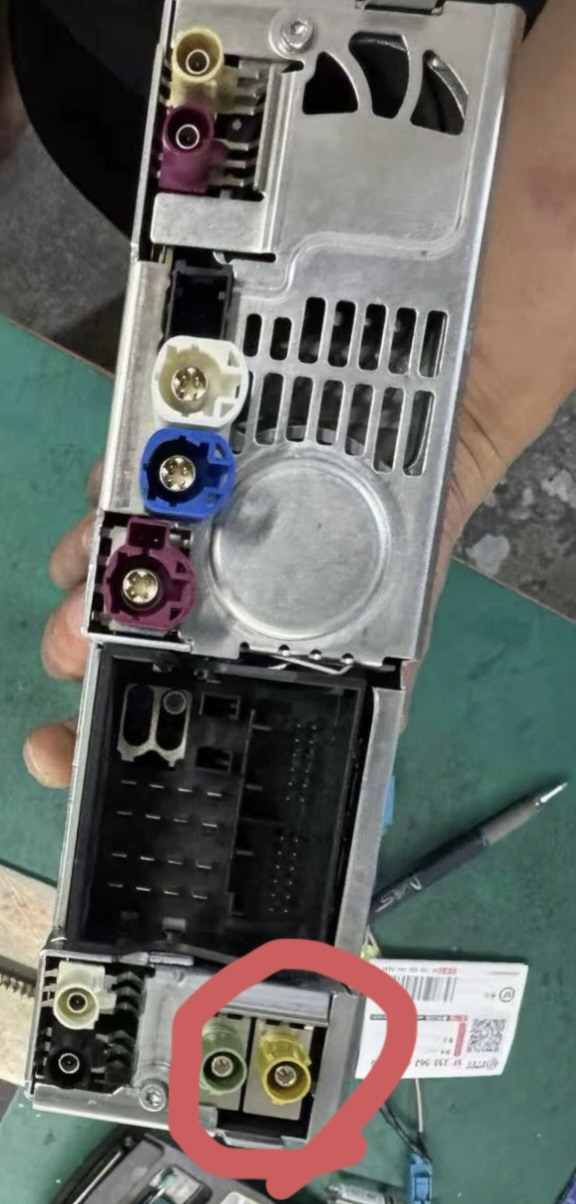 有没有有人懂evo高配小主机的
有一种匈牙利产的高配小主机，右上角比普通的高配小