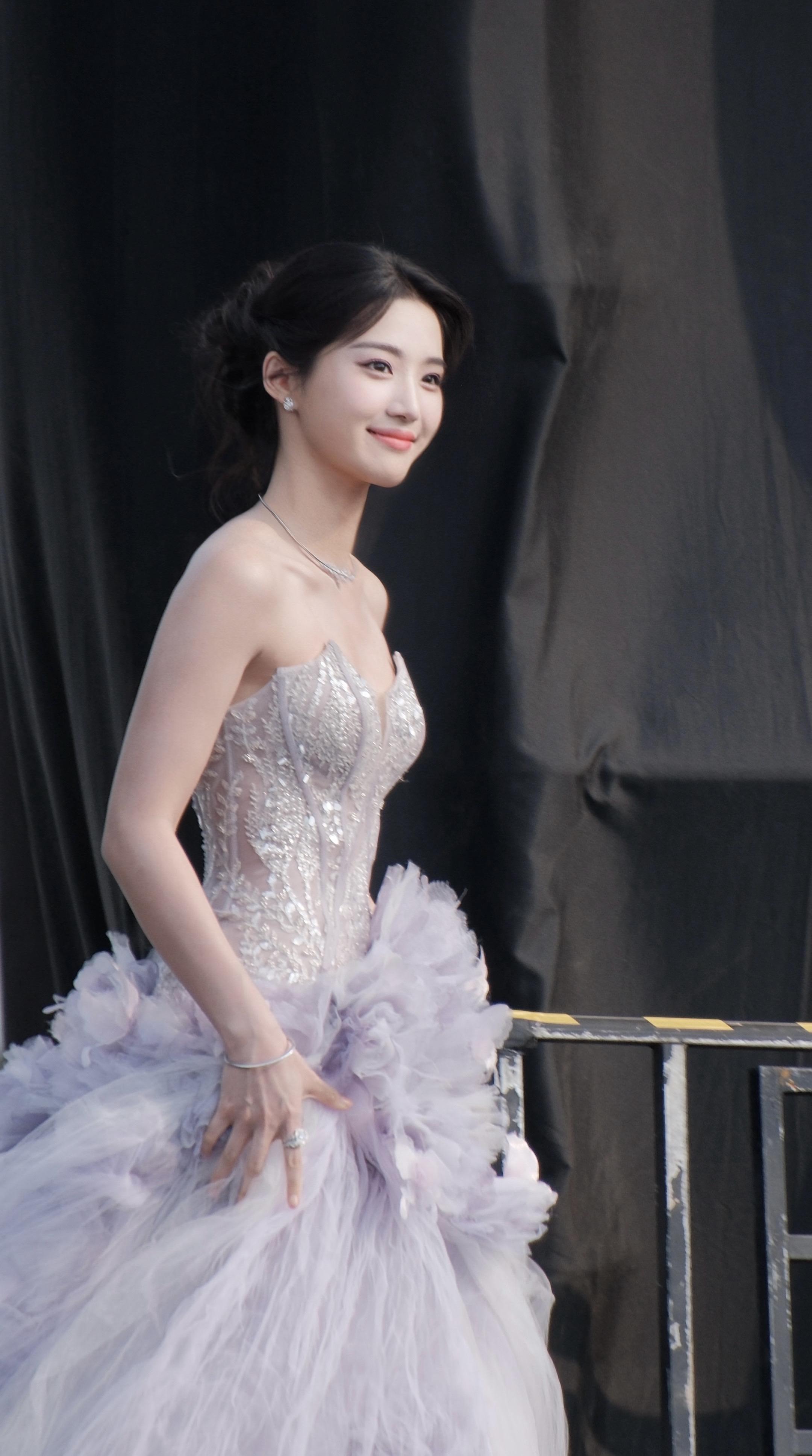 我镜头下的卢昱晓。卢昱晓本人真的好惊艳啊！气质好好！8