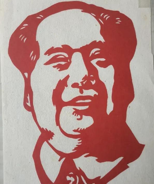 #毛主席经典语录有哪些# #怀念领袖毛主席# 重温学习毛主席经典语录
“共产党员
