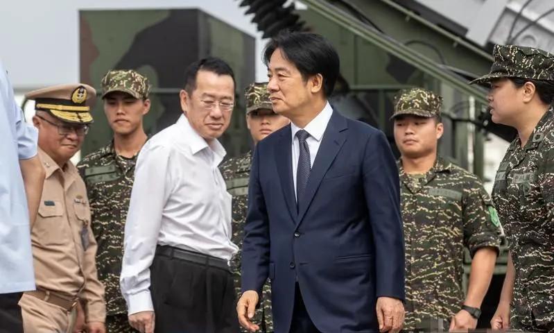 【绿媒批评赖清德执政一年“祸结兵连”，“制造敌人的本事高”】绿媒“美丽岛电子报”