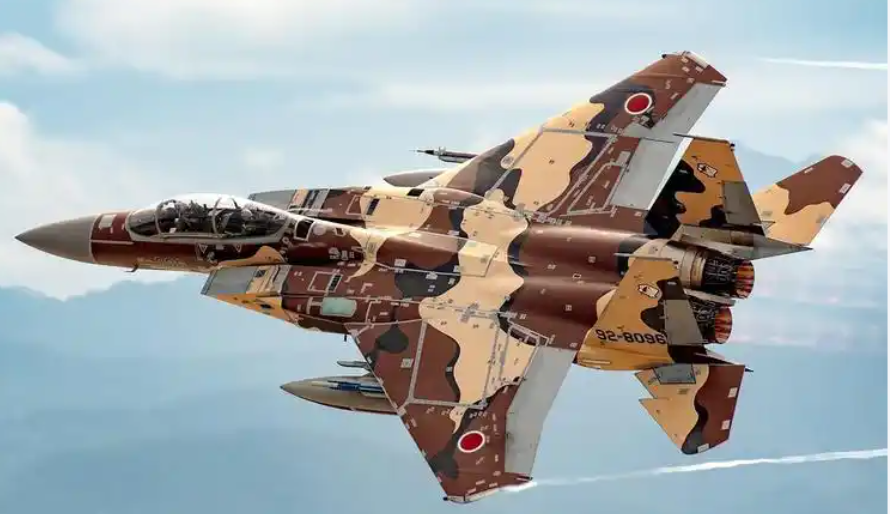 日本航空自卫队的F-15J战斗机即将前往英国的军事基地进行部署，与英国空军进行联
