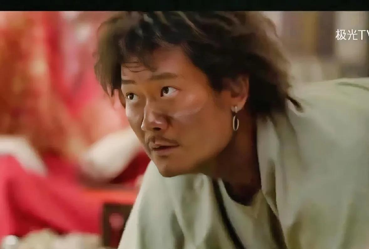 《长安的荔枝》：李善德做梦都不会想到，阿荔是为了救他而活活跑的累死。
荔枝保鲜时