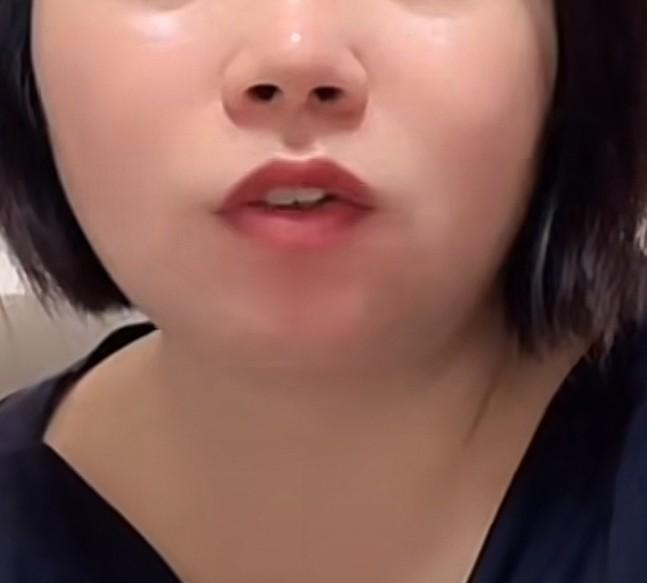 网友留言，“为什么老杜的娘家人，从来没有发声过” 。
堂嫂解释说，“杜妈的两个弟