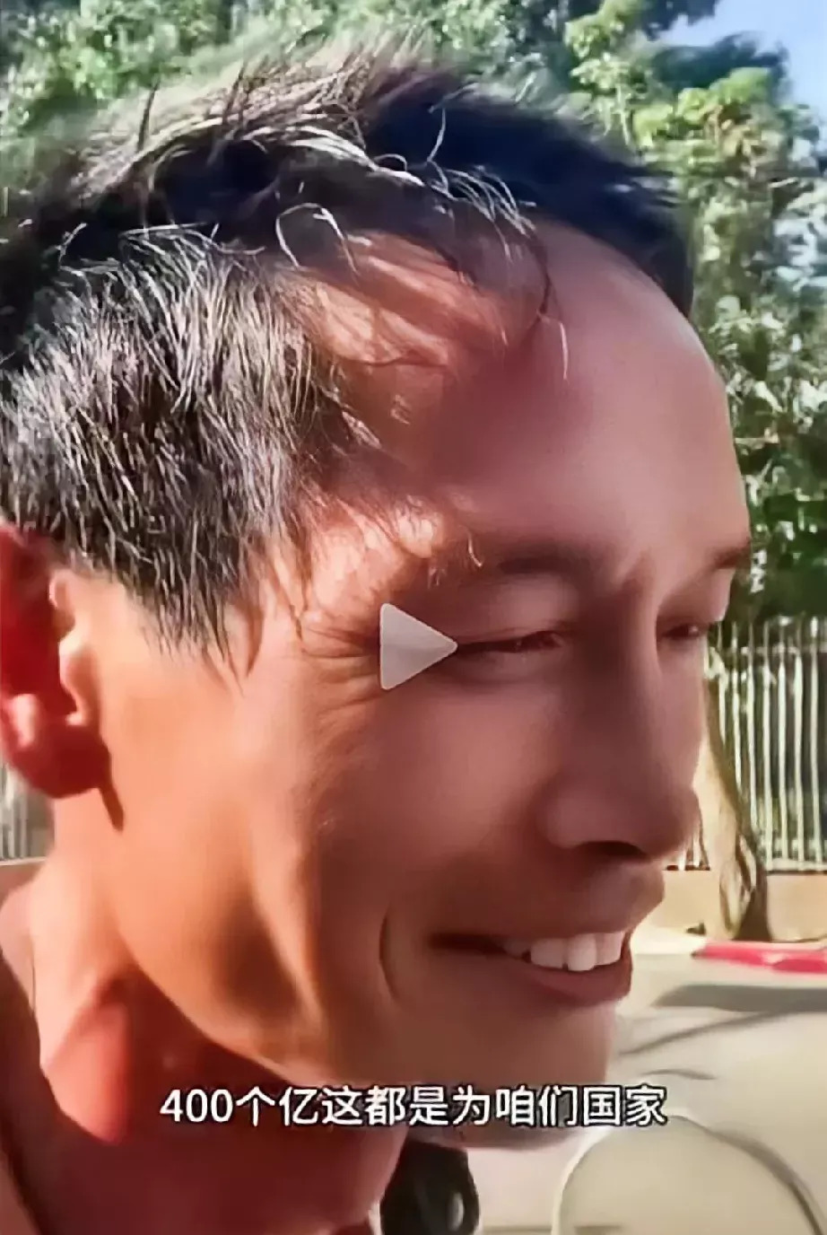 表哥真拼命，战火纷飞也要挣钱











想象一下，炮火就在你头顶呼啸