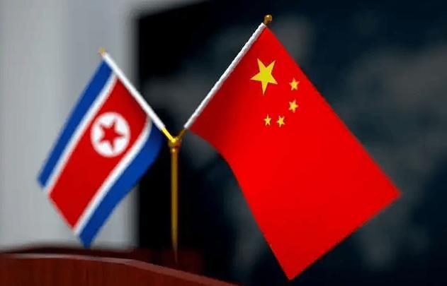 朝鲜派高官纪念“中朝同盟条约”，规格高于去年，也体现中国布局。7月9日，中国驻朝