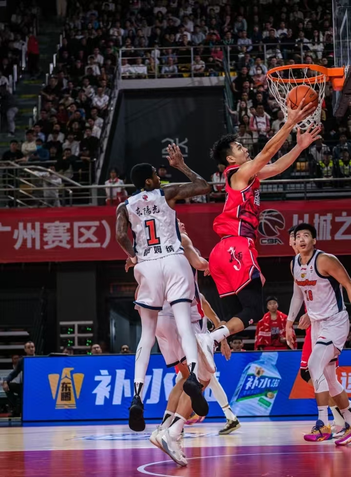 陈国豪回到广州表现不及预期，投射并没加强，同位置一小将更出色