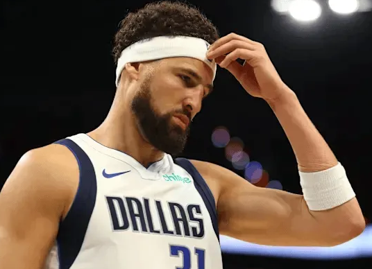 NBA常规赛：独行侠将在客场挑战奇才。
赛前，独行侠公布伤病名单：加福德可以出战