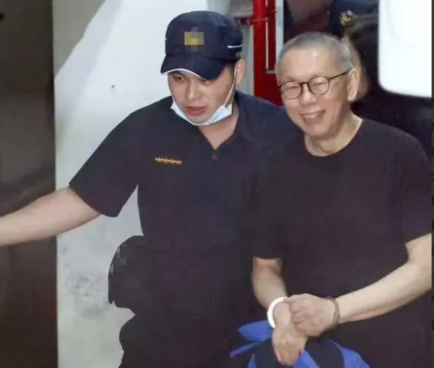 柯文哲为何会选择拒绝交保？
经深入剖析，柯文哲拒绝交保的原因主要有以下几点：
其