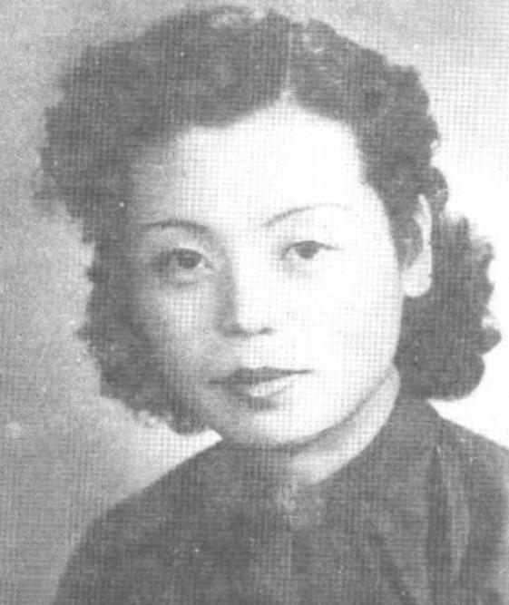 1970年，陈独秀58岁的女儿陈子美身绑5个空油桶，带着小儿子偷渡香港，9个小时