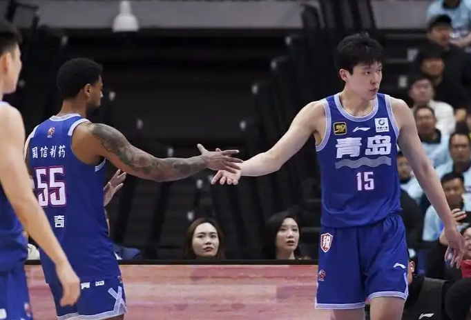 杨瀚森选秀前相关讯息，权威榜单小杨的排名
-ESPN：第35顺位被费城76人选走