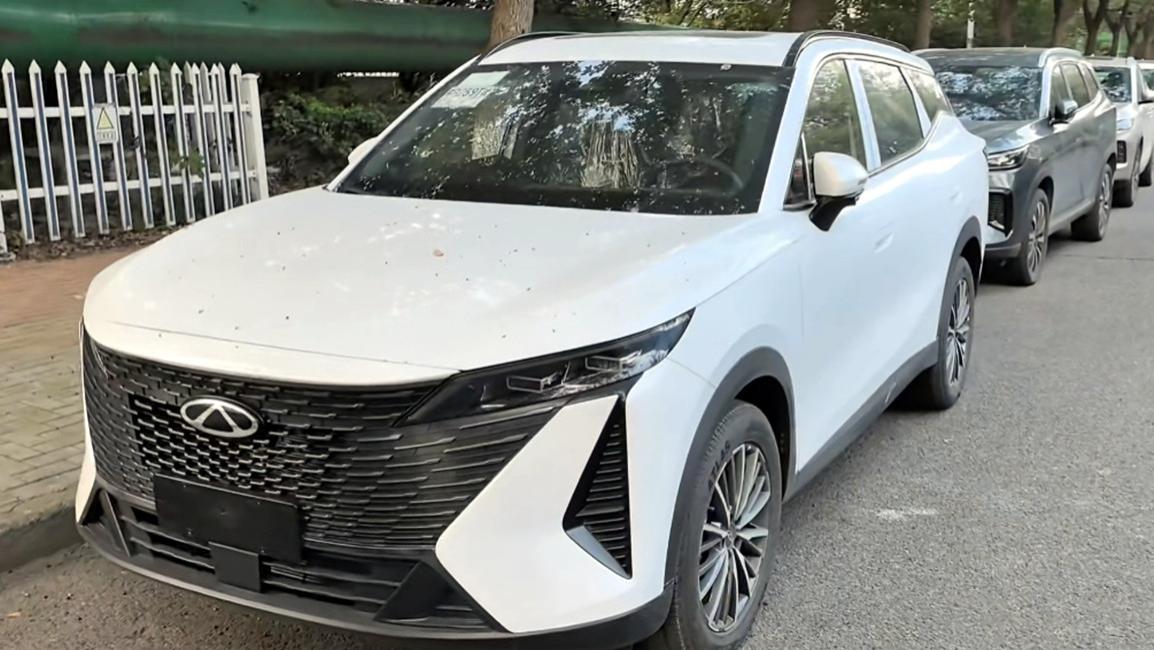 全新一代奇瑞瑞虎7 PLUS现身，换装新设计，尺寸提升，搭1.5T动力