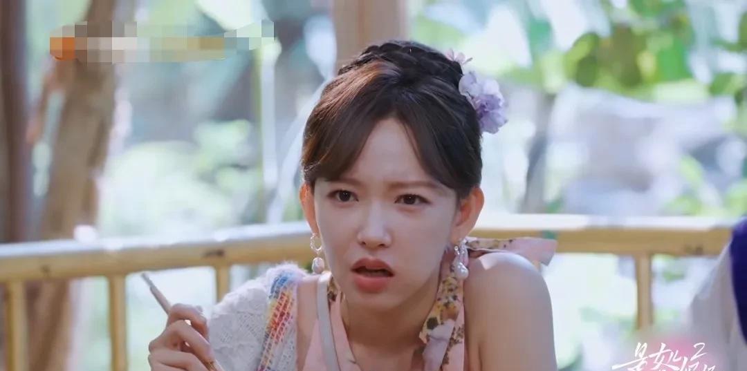 李嘉格妈妈和程潇妈妈挑战吃“魔鬼”辣椒。要知道这辣椒是世界排名前三的辣。可想而知