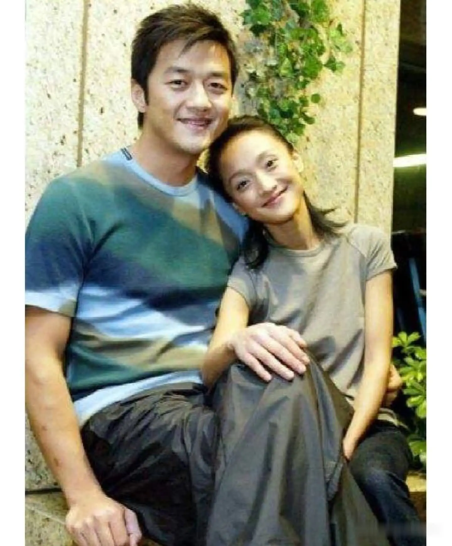 李亚鹏官宣离婚 周迅旧话引回忆