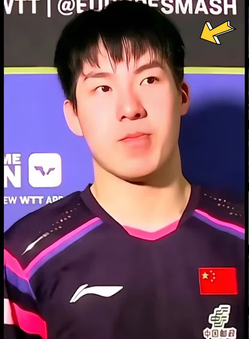 我发现

温瑞博能有现在出色的成绩，

离不开一位重要的人，

他的