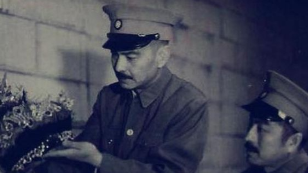1943年4月，太行山区面临严峻危机，日军疯狂进攻，二十万大军让孙殿英的部队陷入