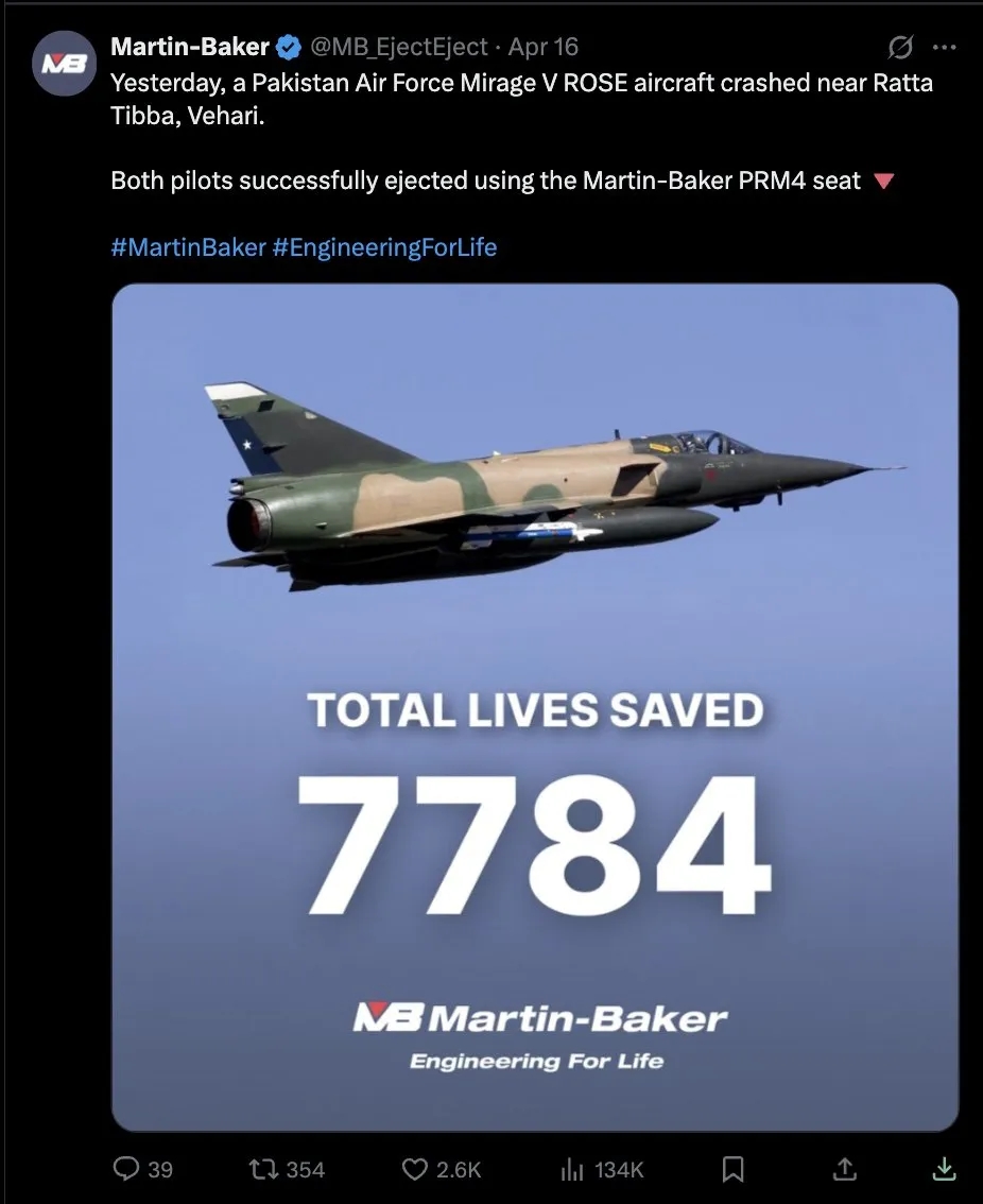 英国公司马丁-贝克（Martin-Baker）是全球知名弹射座椅生产商。每次军机