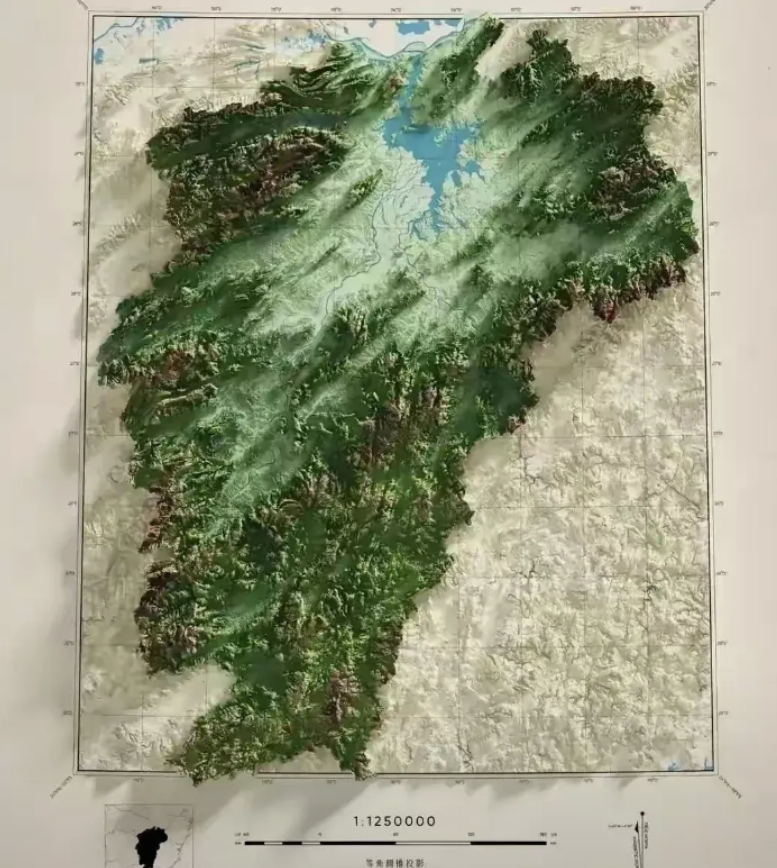 只有地理小白才知道，这是哪个省的地形图吧！