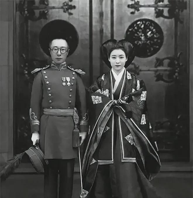 1961年，溥杰的妻子嵯峨浩想定居中国，溥仪不同意，其他人众说纷纭，没想到，周总