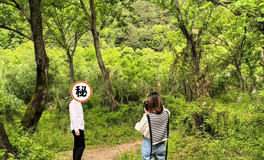 陕西榆林，一女子被情人约至一偏僻小树林，正当女子以为二人要发生关系时

谁知