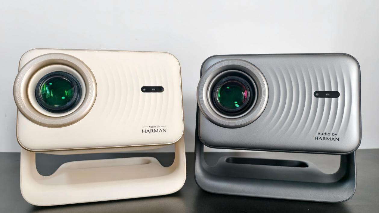 千元投影仪卷王？哈趣H3 Ultra与H3 Ultra MAX开箱，来看看那个更适合你