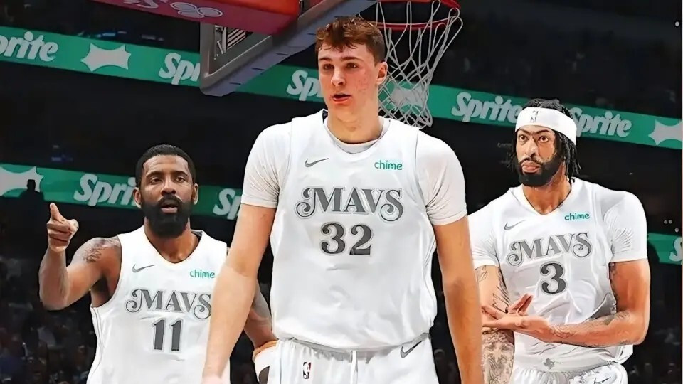 拆解独行侠10年战略！交易东契奇、清仓浓眉，押宝弗拉格的底层逻辑