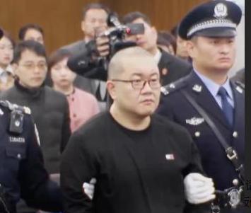 孙小果案，后来是怎么引起人们关注的？央视的《督导利剑》给出了答案。2018年7月