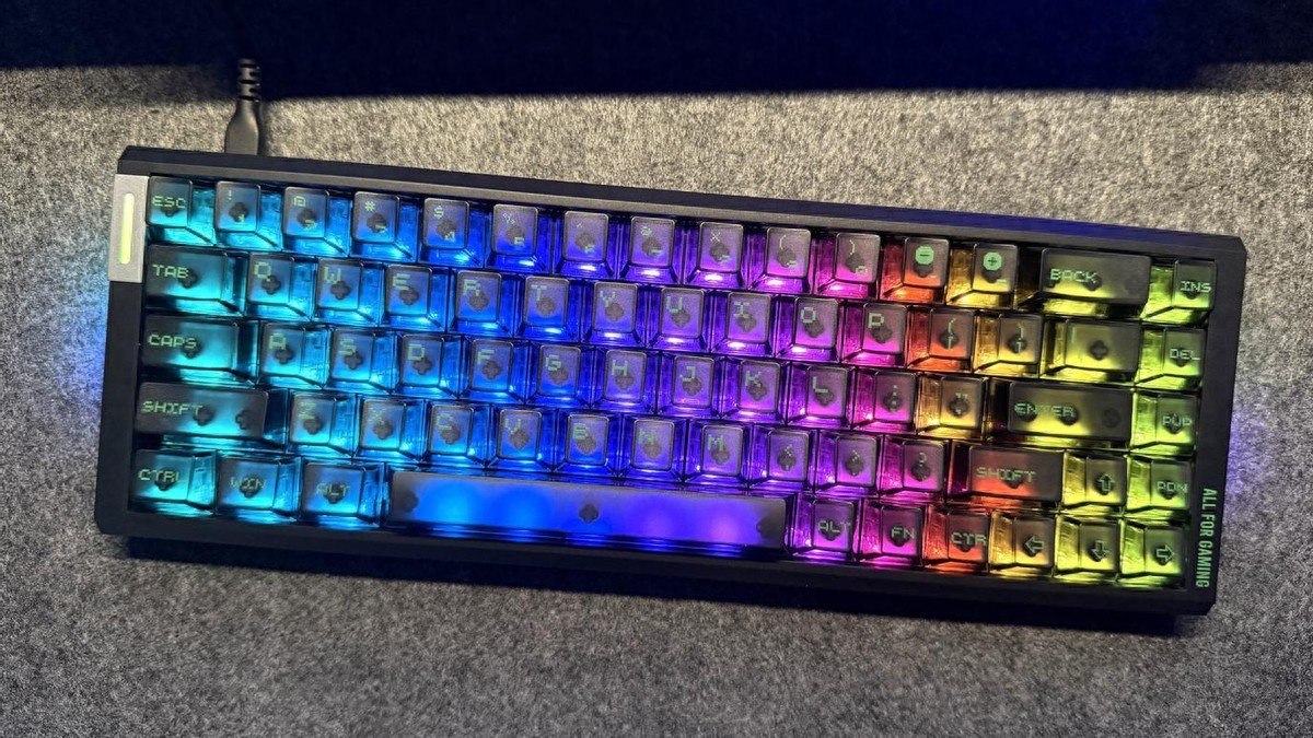 ATK RS6 AIR 磁轴键盘：百元价位，千元级电竞体验封神！