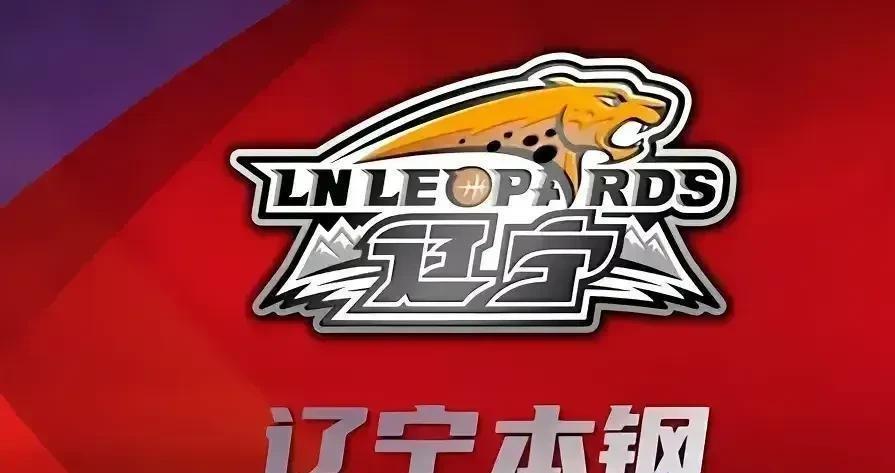 辽宁续约两老将，球迷吵翻了天！
可今年季后赛，看着是真揪心。岁月不饶人，高强度对