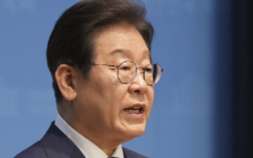 迟迟不给出席阅兵答复，韩对华加重税迎合美国，不知已触中方红线……
 
麻烦看官老