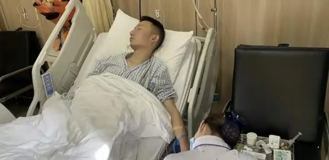 错换28年人生，我不相信杜新枝会抱错孩子。  这桩令人震惊的事件背后，疑点重重，