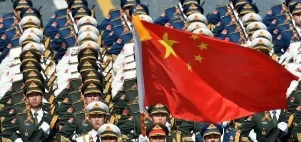 特朗普最好来参加9月3日的中国阅兵仪式，让他知道东方大国的实力，别一天天夜长梦多