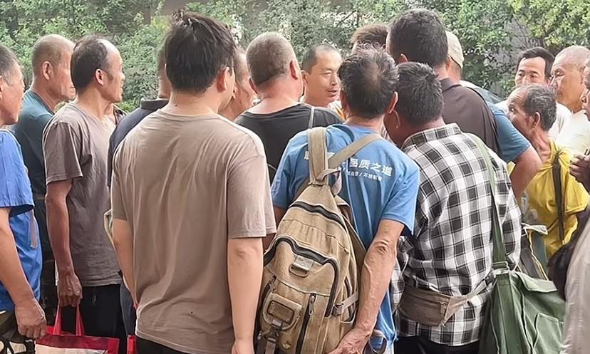 大家好 ！我是劳务市场观察老王，今天7月30日和大家分享一下劳务市场。用工价格的