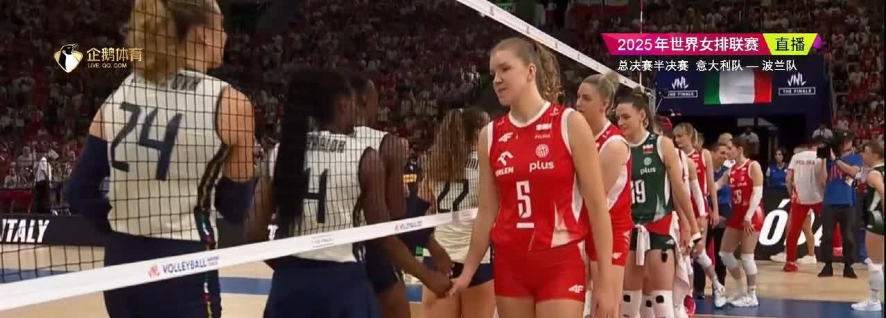 波兰女排直接现出了原形！三局比赛都没有上20分，事实证明波兰女排真的是一支伪强队