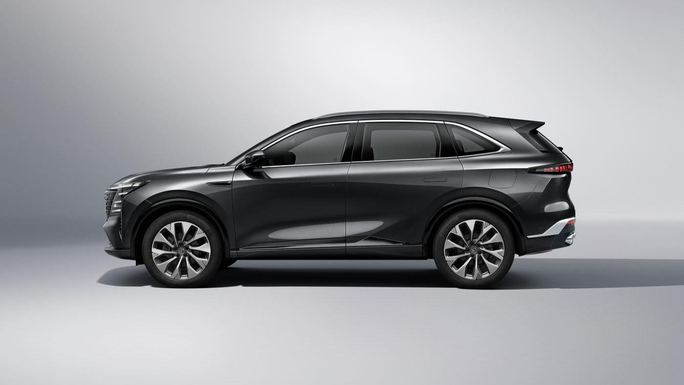 补贴后9.19万起，配2.0T+8AT，外观运动，就连车尾都有4根排气管