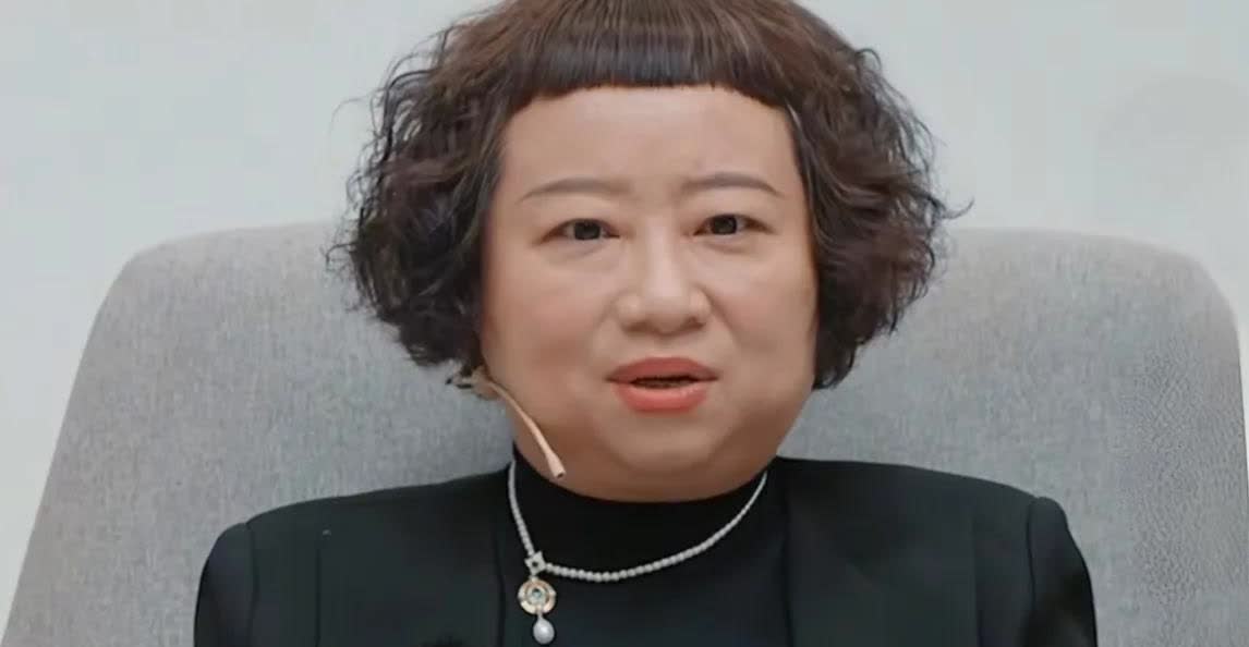 作家饶雪漫说纪凌尘：“我就一度怀疑你演不了戏了，因为我感觉你好油啊！我就整个就是