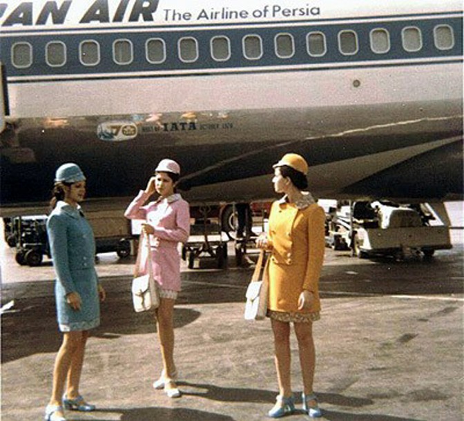 图1是70年代的伊朗空姐，后来就成了那个卵样了。