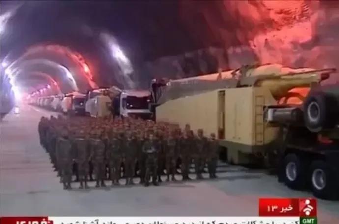 美国在越南打了20年，在阿富汗也打了20年，都是不胜而返。当然，越南的背后有强大