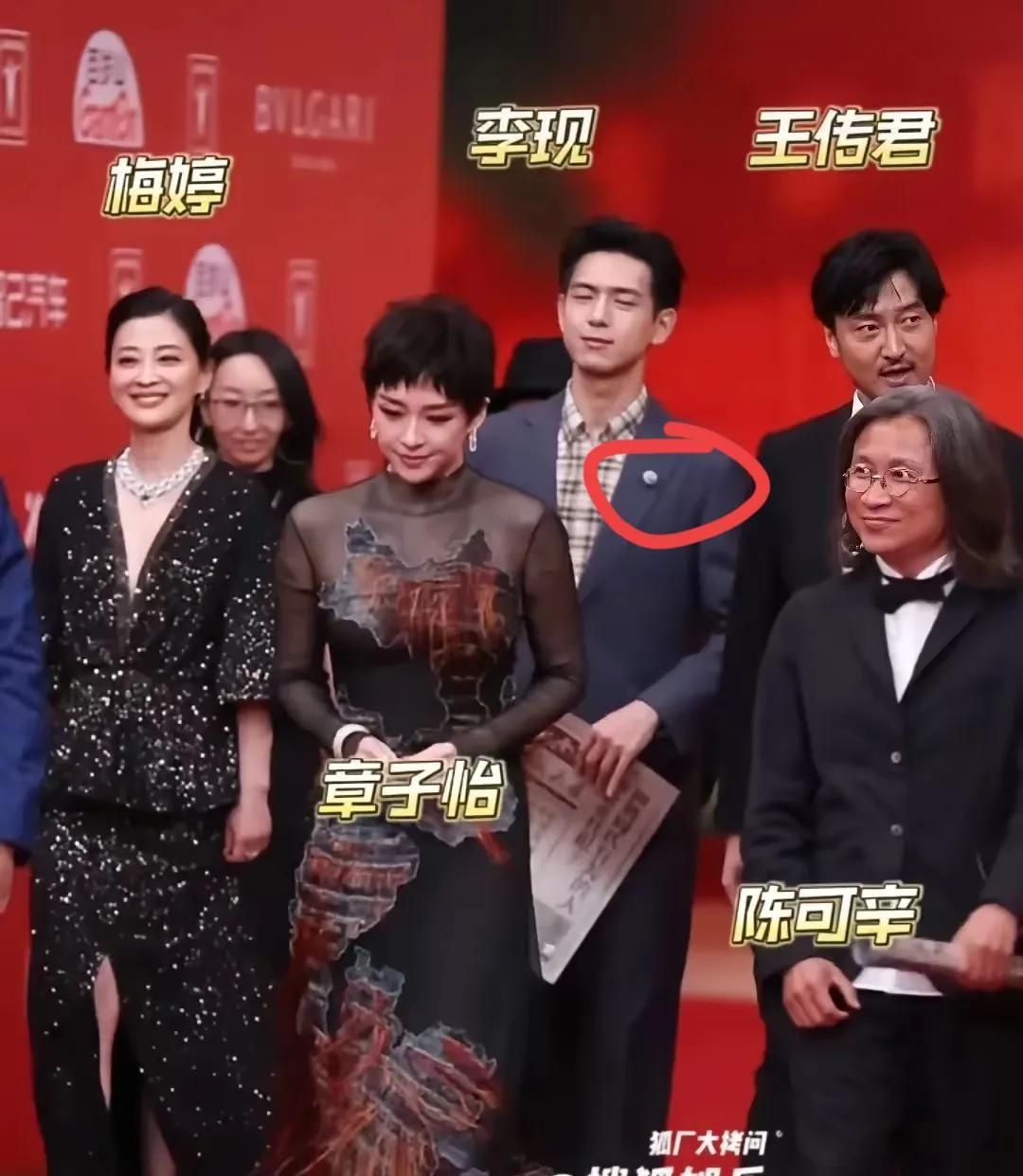 赵丽颖你太不给面子了
这次我是真支持不了你了
咱说到底是怎么回事？是赵丽颖太忙了