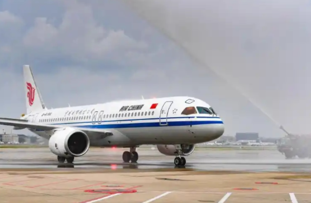 9900 万美元一架的 C919 刚把香港航线飞成日常，就有人喊 “造出来才发现
