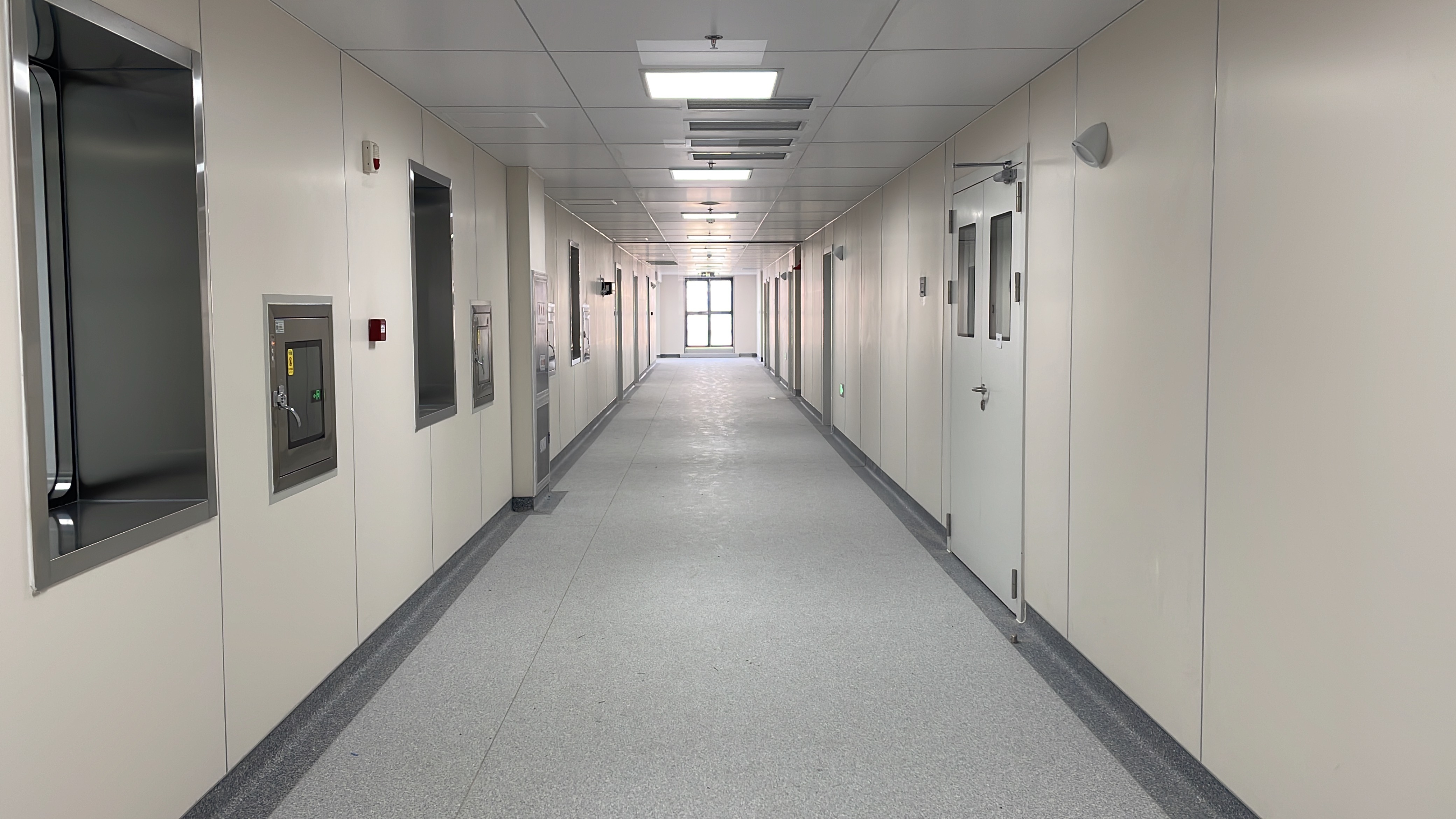 如何建设一个安全高效的生物安全实验室-南京拓展科技