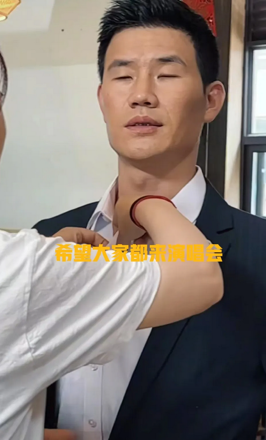 谢孟伟演唱会门票惨淡，100 元仍无人问津