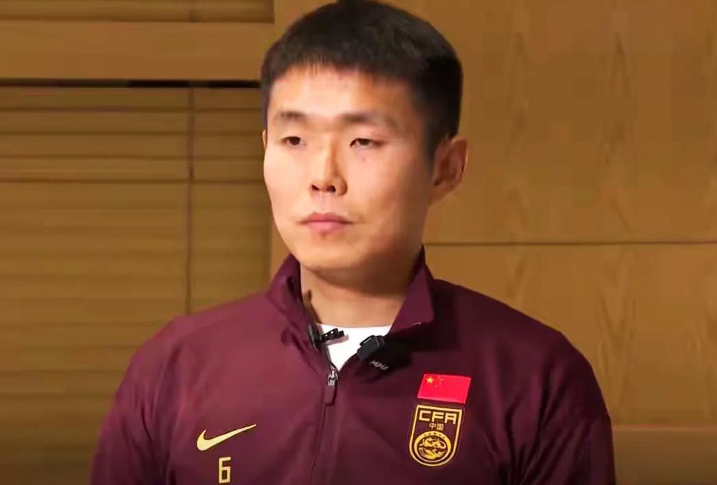 王上源话中有话：国足之所以有那么多联赛打不了主力的球员在，对阵印尼居然有三四个菜