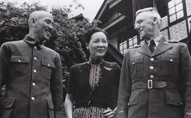 1939年，蒋介石质问钱大钧，巨额空军款项和购买的飞机哪里去了。钱大钧沉默不语，