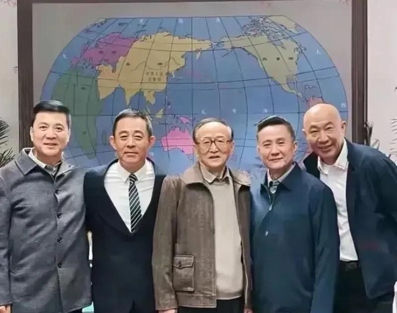 用一句证明其中一位演员，你认识他