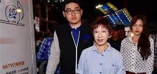 纪念抗战胜利不仅是历史责任，也能成为两岸对话的桥梁。大陆长期尊重国民政府的抗战贡