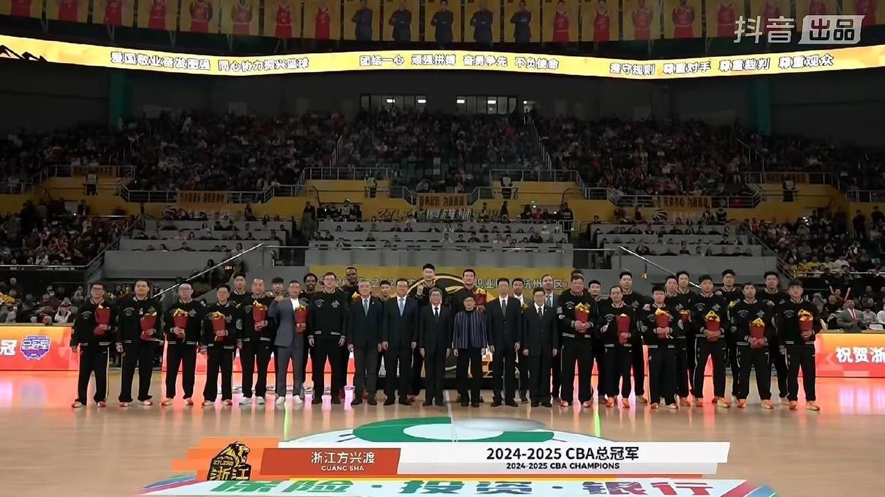 2025-26赛季#CBA联赛# 12日开幕，CBA与咪咕的谈判至少到目前为止依