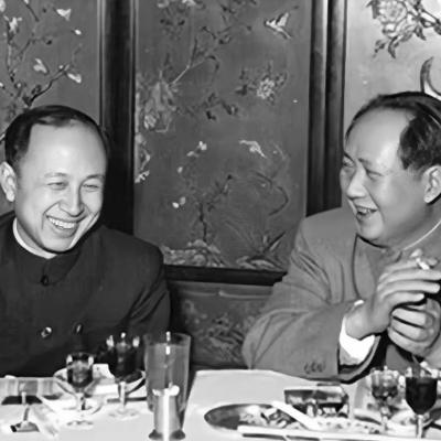 1956年，我国为了招待科技文化工作者特意准备了一场国宴，钱学森也在受邀名单中。
