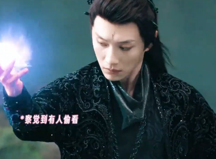 代旭演的奥狠简直是追星人本人！上一秒拽酷偶像蛊得人尖叫，下一秒化身追星族，珍藏喜