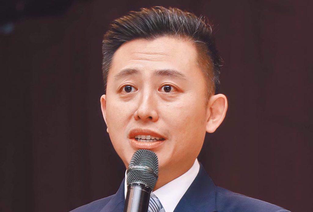 首度对大罢免表态 林智坚叫嚣：罢免不是政党恶斗
罢免投票倒数4天，前新竹市长林智
