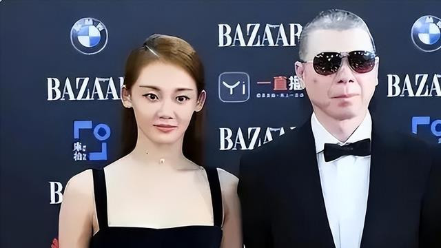 冯小刚曾坦言：她太能装了，注定永远红不了，更别说拿奖了！